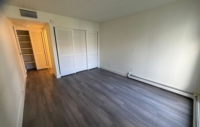 2 beds, 1.5 baths, 950 sqft, $1,395, Unit 268E