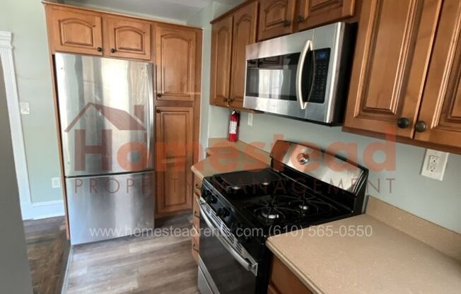 2 Bedroom Home in Upper Darby!