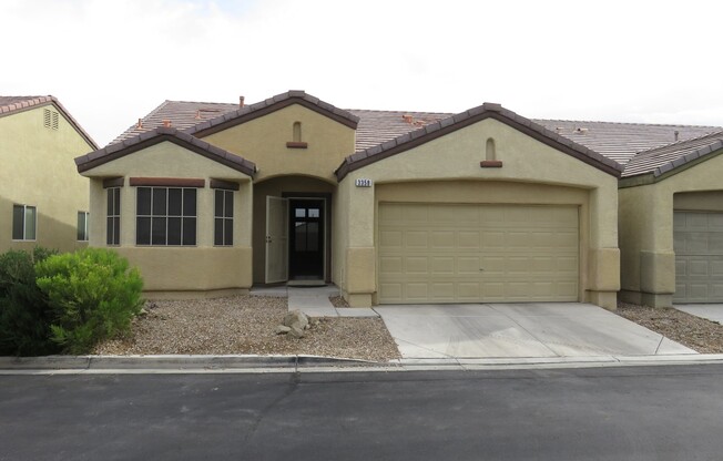 Huge family room with kitchen nicely tucked in the middle.