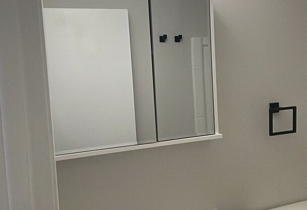 1 bed, 1 bath, 610 sqft, $1,285, Unit 241-105