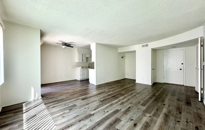 1 bed, 1 bath, 650 sqft, $1,995