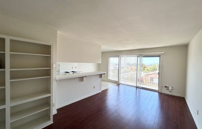 1400 Solano Avenue