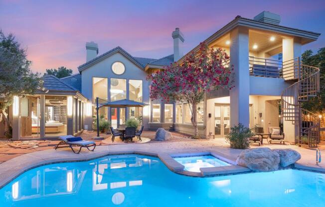 3004 ASTORIA PNES CIR