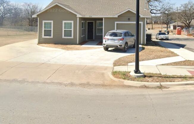 3 Bedroom Single Family Home in Fort Worth
