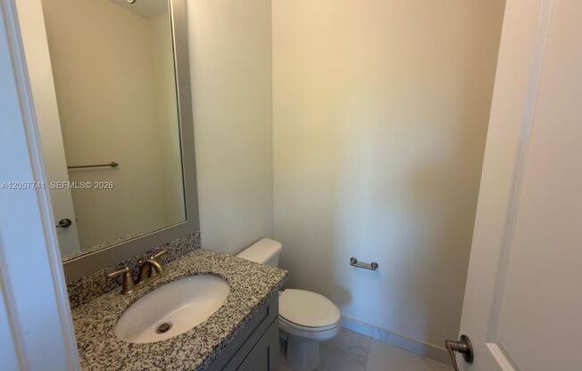 455 SW 113TH LN PEMBROKE PINES, FL 33025