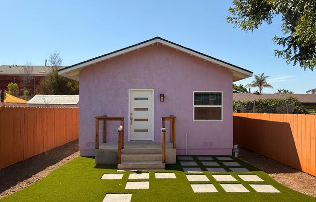 Stylish Newly Built 1BR/1BA ADU – In-Unit Laundry & A/C