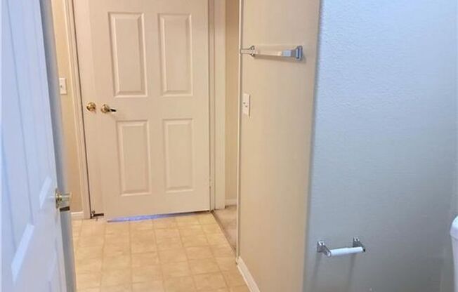 1 bed, 1 bath, $1,400, Unit Building 28