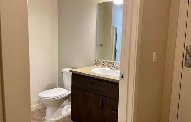 1 bed, 1 bath, 450 sqft, $1,199, Unit 409