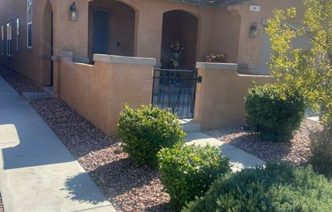 A Fabulous 5 Bedroom Home in Henderson