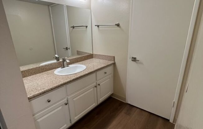 2 beds, 1 bath, 1,048 sqft, $1,875, Unit 205