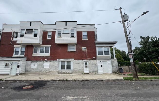 63rd St S 129