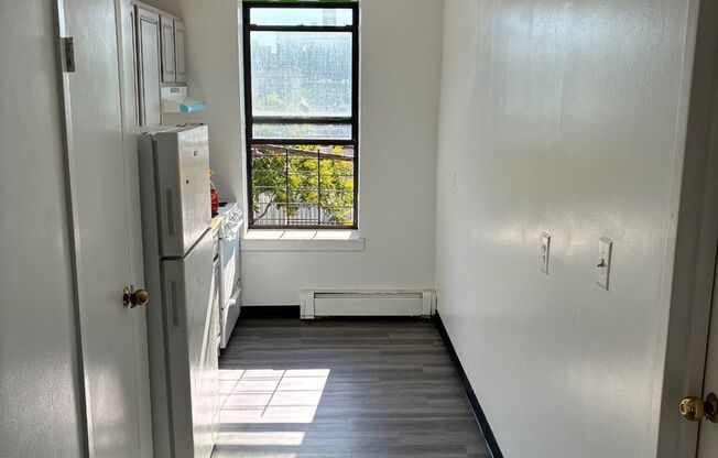 Longfellow Owners LLC - 845