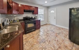 42 FENTON ST