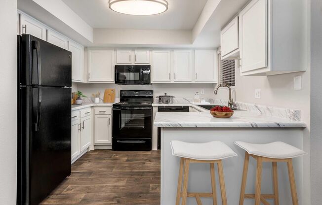 2 beds, 1 bath, 766 sqft, $1,239, Unit 2141