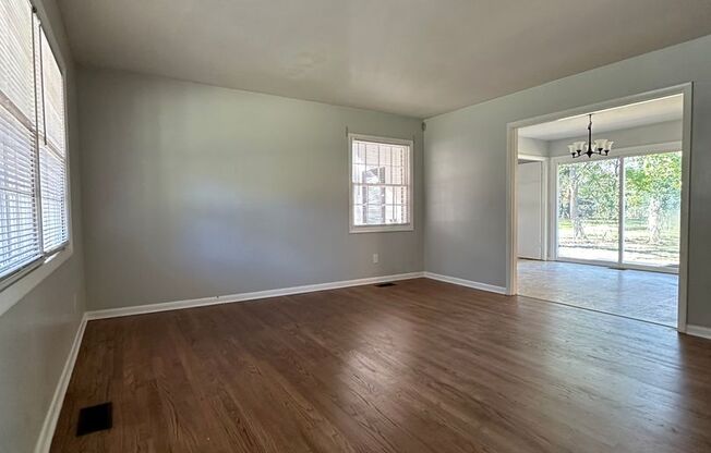 3/2 Eastside Home that was just remodel -Available now.