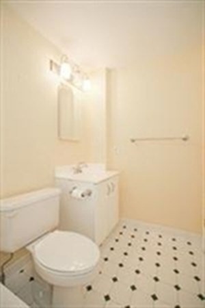 1 bed, 1 bath, 496 sqft, $2,750, Unit 603