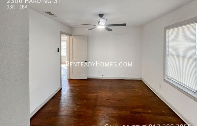 3 beds, 1 bath, $1,625