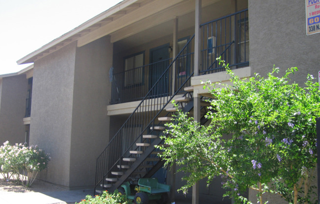 338 N 23 ST