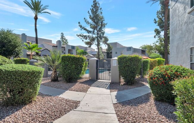 2 beds, 2 baths, $1,845, Unit Unit 1051