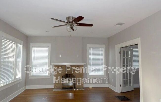 2701 STUART DR