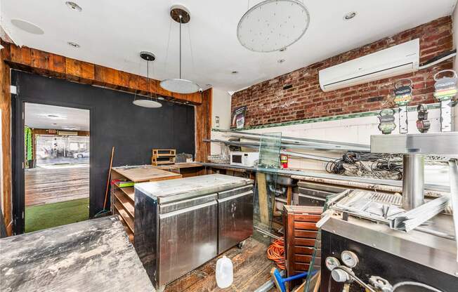 Studio, $13,000, Unit 1