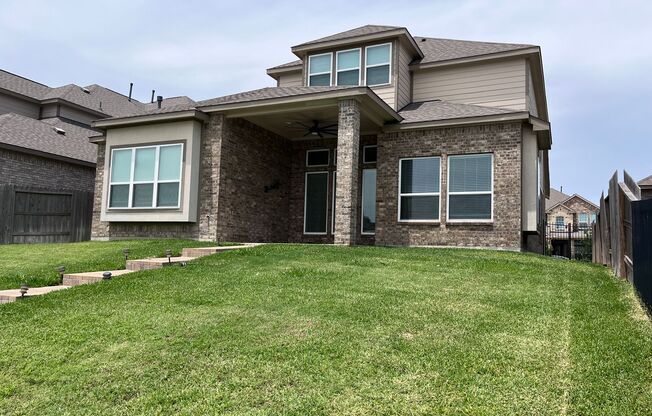 Gorgeous 4-bedroom home!