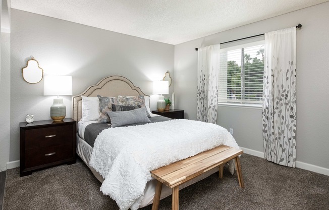 the preserve at ballantyne commons bedroom with bed and window