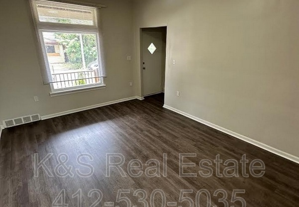 527 MARWOOD AVE