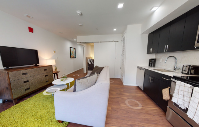 1 bed, 1 bath, 518 sqft, $1,604, Unit 408