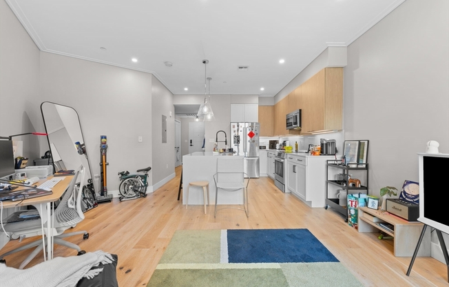 1 bed, 1 bath, 605 sqft, $2,850, Unit 415