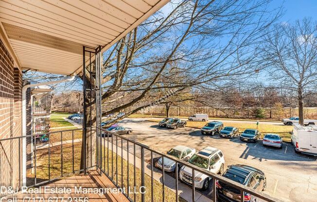 2 beds, 1 bath, 900 sqft, $1,695, Unit Apartment 9