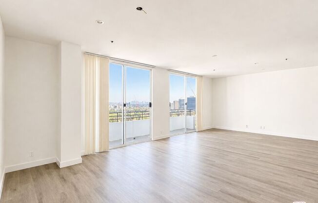 4 beds, 4 baths, 3,424 sqft, $13,000, Unit 1805