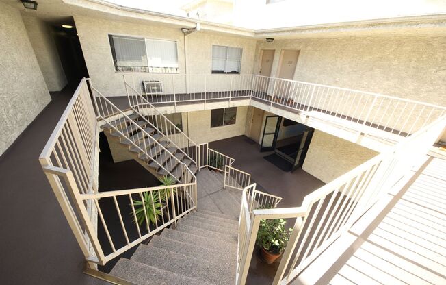 1 bed, 1 bath, $2,295, Unit 106