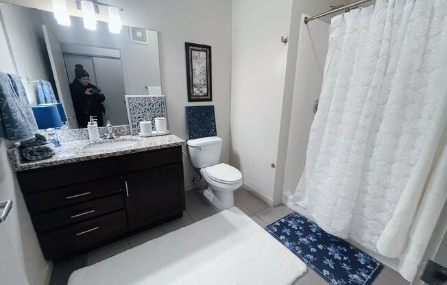 1 bed, 1 bath, $600, Unit 205-B