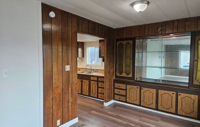 3Bd/2Ba Manufactured Home - For viewing!