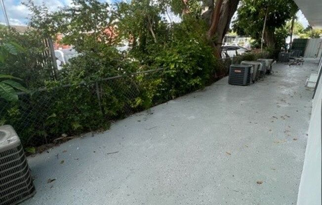 1 bed, 1 bath, 550 sqft, $1,595, Unit 2300-102