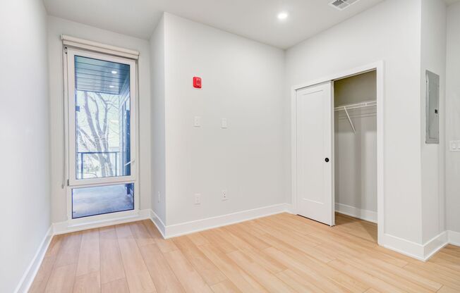1 bed, 1 bath, 730 sqft, $1,600, Unit 309