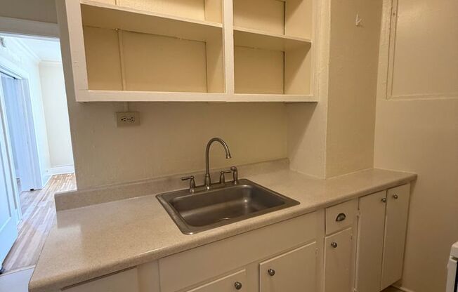 1 bed, 1 bath, 545 sqft, $1,295, Unit 303
