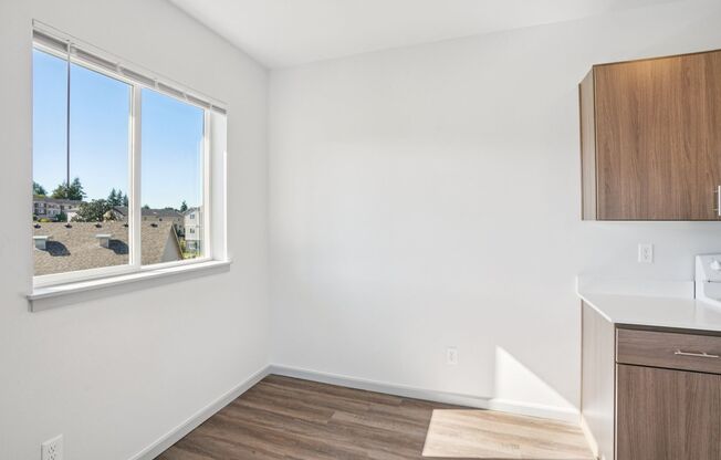 1 bed, 1 bath, 728 sqft, $1,425, Unit 192-120