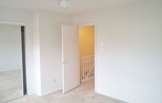 2 beds, 1.5 baths, $2,095