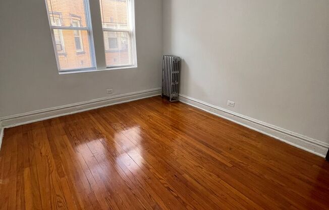 2 beds, 1 bath, 900 sqft, $1,195, Unit PS 316.5-2A