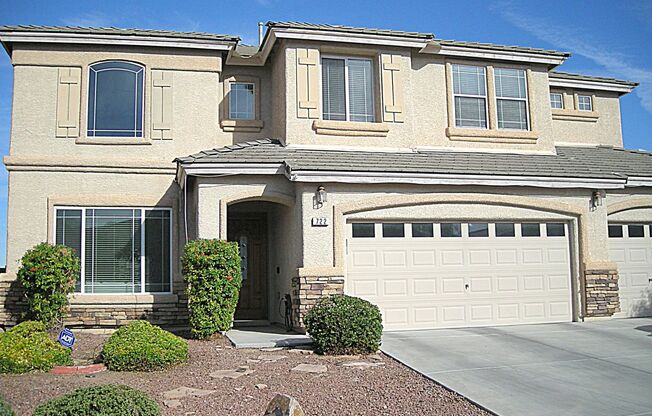 4 BEDROOM HOME WITH POOL IN HENDERSON GATED COMMUNITY