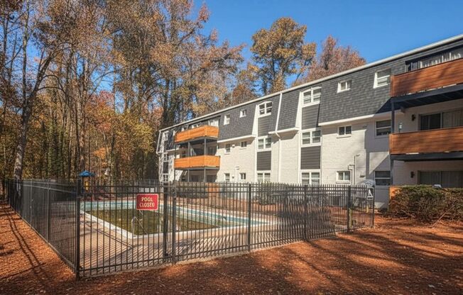 2 beds, 1.5 baths, 1,114 sqft, $1,275, Unit H04