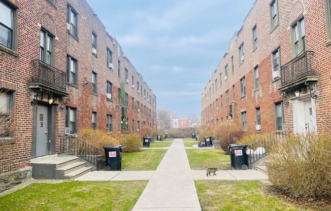 715 East Church Lane