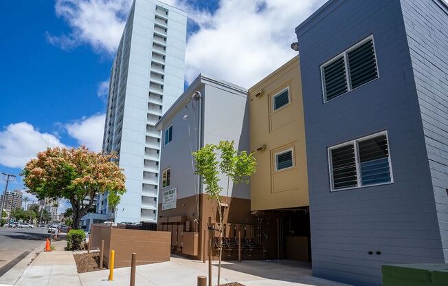 1226 KINAU ST