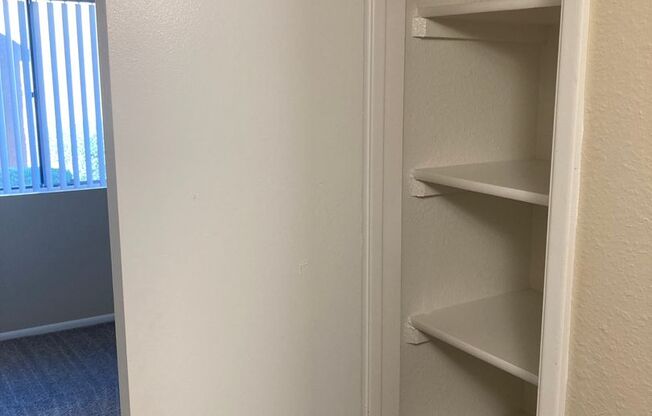 2 beds, 2 baths, 900 sqft, $1,475, Unit 157