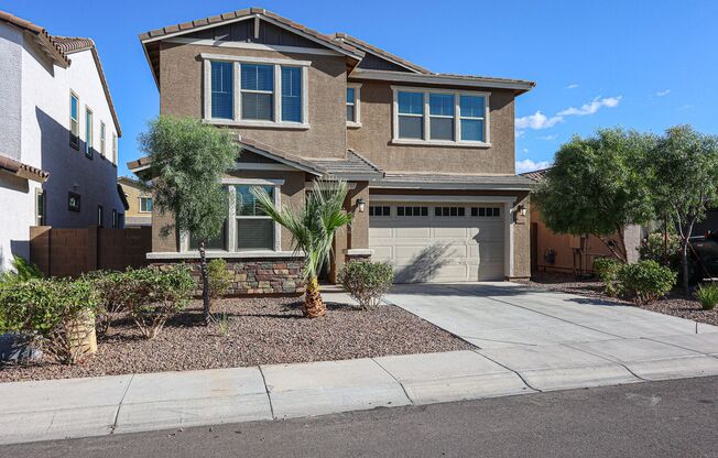 MOVE IN READY HOME! GREAT LOCATION! GATED COMMUNITY!