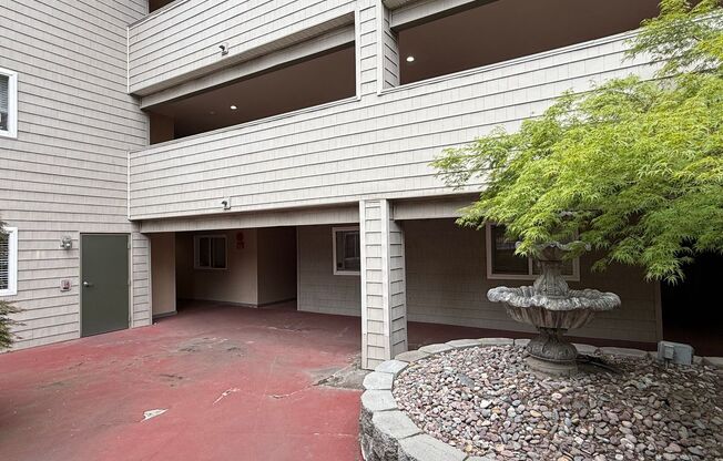 930 S Cowley Street #302