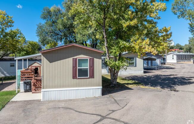 Welcome to Lazy Days Mobile Home Village!