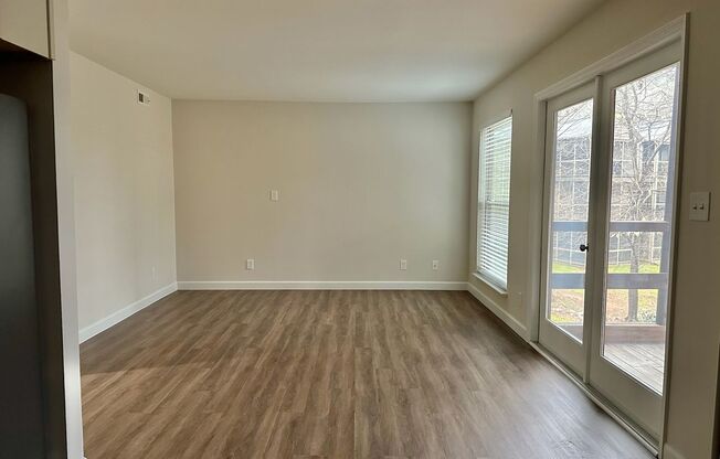 1 bed, 1 bath, 775 sqft, $1,500, Unit 1121LpG